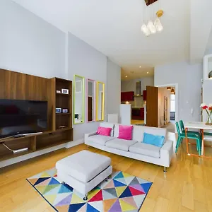 Fitzrovia Mansion In Belfast's Cathedral Quarter Appartement
